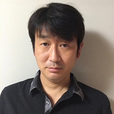 青柳 充顕